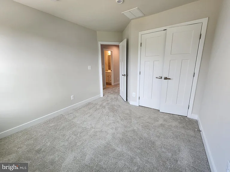 844 New Castle Landing Dr — Photo 23