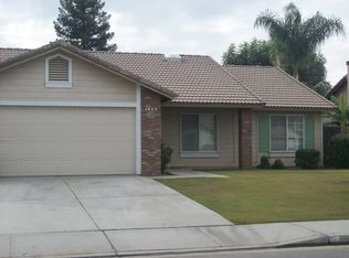 4809 Peacock Ct, Bakersfield, CA 93313