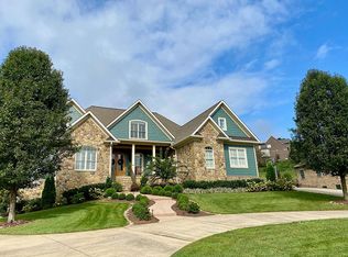 2785 Highland Glen Ct, Johnson City, TN 37615