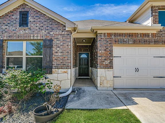 3rd image of 11817 Comedero Way