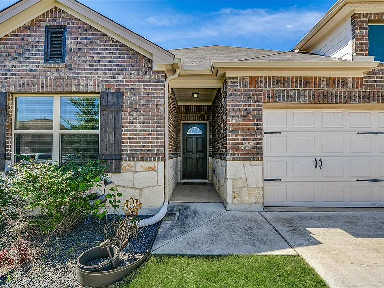 11817 Comedero Way — Photo 3