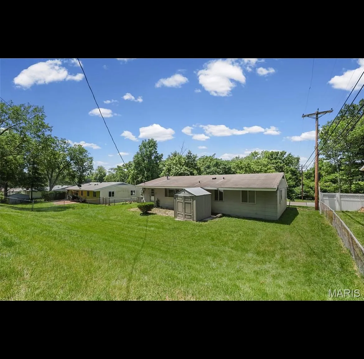 404 Spring Meadows Dr — Photo 4
