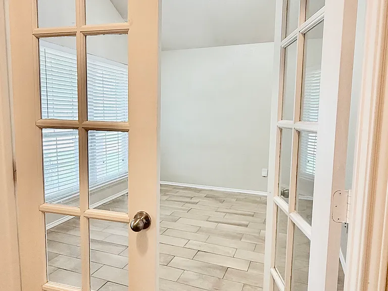 816 Cheryl St #1 — Photo 12