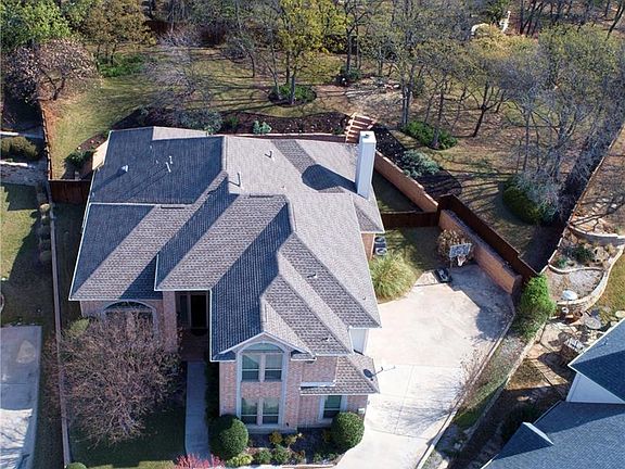 5th image of 715 Lake Hollow Ct
