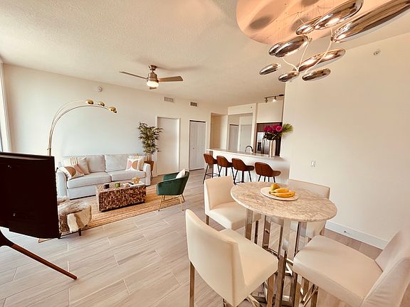 5th image of 1005 NW 7th Ave #1205