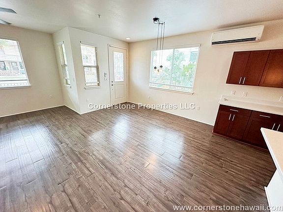 5th image of 801 Kakala St #206-1