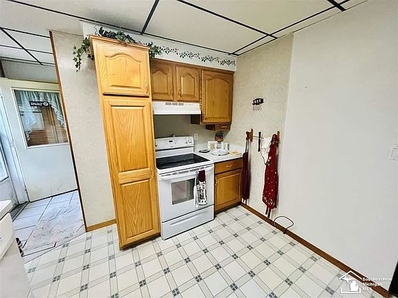 2nd image of 8330 S Huron River Dr