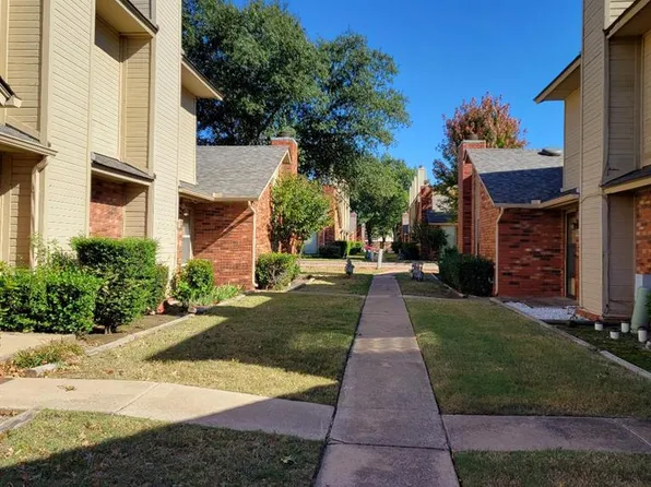 1217 Sequoyah Pl APT C, Edmond, OK 73003