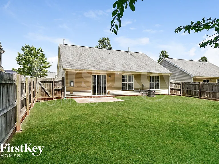 3922 Bluestem Dr — Photo 14