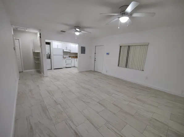 1954 Buchanan St #M, Hollywood, FL 33020