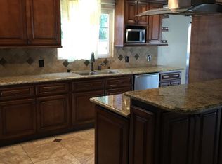 909 N La Perla St, Anaheim, CA 92801