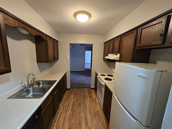 2nd image of 3355 W Laskey Rd APT 22