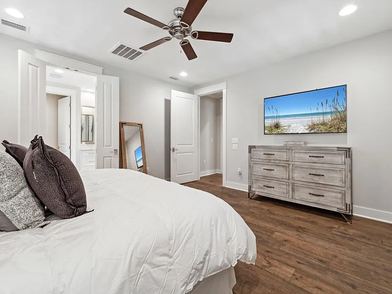 327 Cobalt Ln — Photo 16