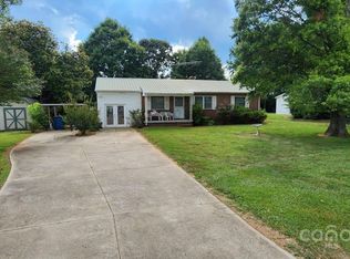 7746 State Highway 90 E, Stony Point, NC 28678
