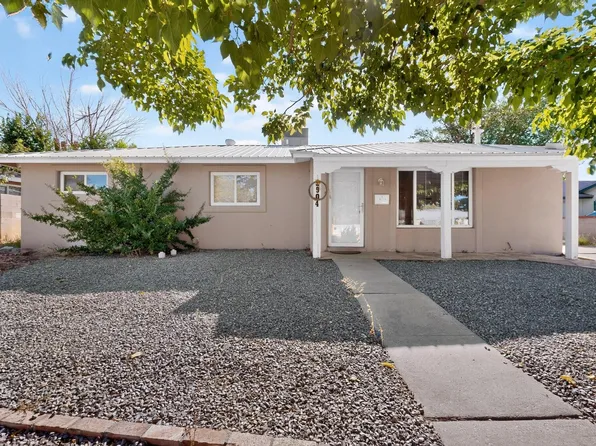 2904 Garcia St NE, Albuquerque, NM 87112