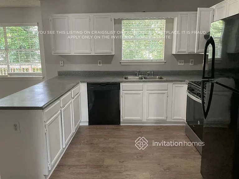 210 Enon Ct SW — Photo 8