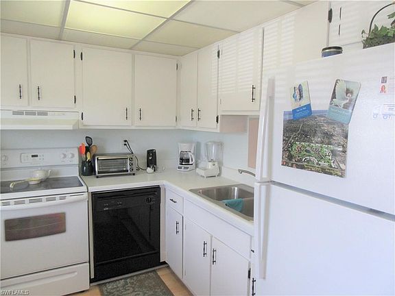 2nd image of 6220 Augusta Dr APT 205