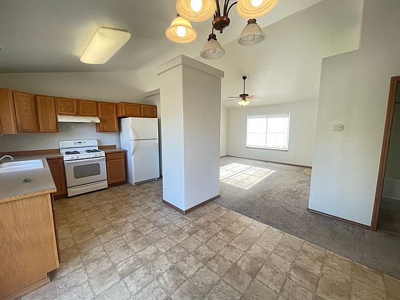 5th image of 2459 N Coolwater Dr