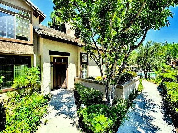 4th image of 20 Montara Dr