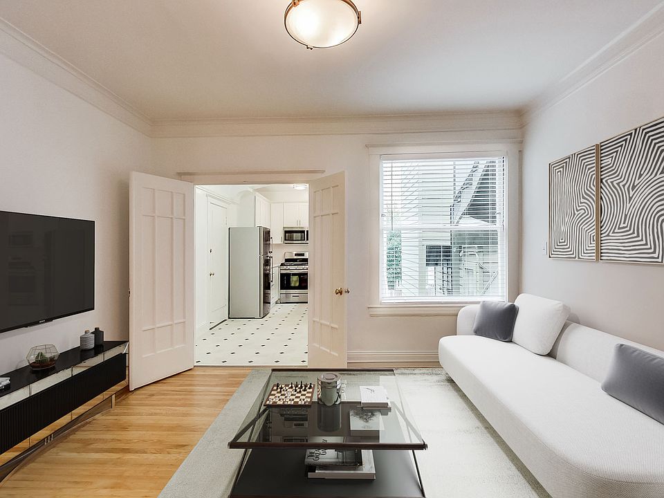 1st image of 1610 Lombard St APT 204