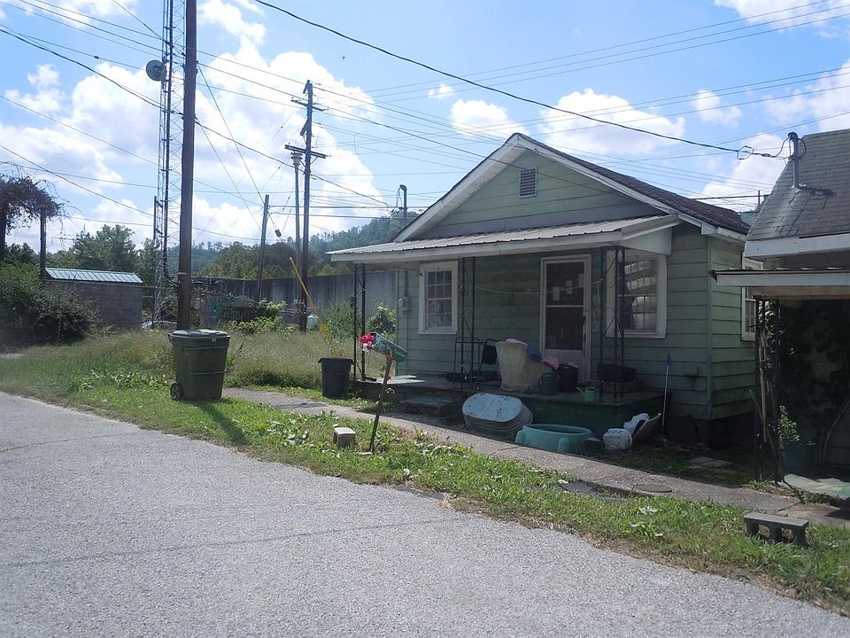 1st image of 600 Martin St