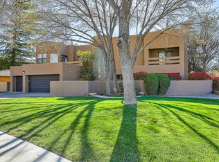 7005 Pala Mesa Ct NE, Albuquerque, NM 87111