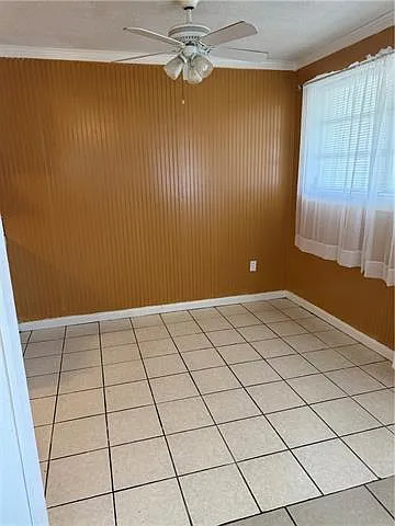 2504 Claire Ave — Photo 5