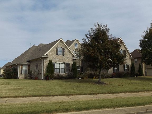 2nd image of 13138 Arbor Dr