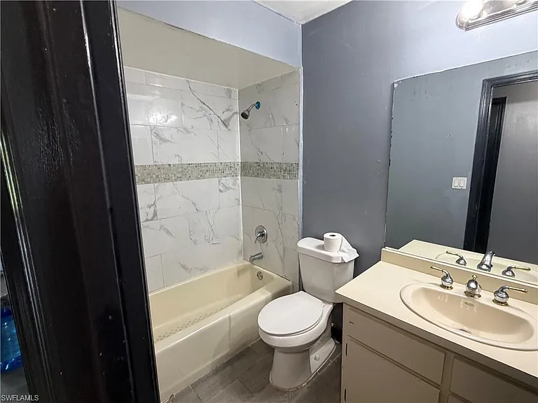 356 Delaware Rd — Photo 8