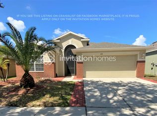 6818 Monarch Park Dr, Apollo Beach, FL 33572