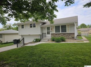 12238 T St, Omaha, NE 68137