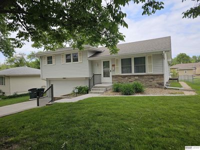 12238 T St, Omaha, NE, 68137
