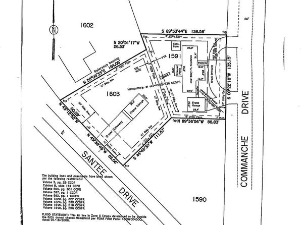 302 E Comanche Dr #A, Gainesville, TX 76240
