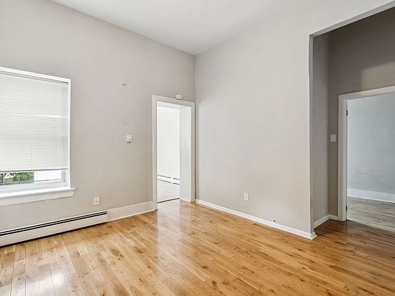 3rd image of 3509-15 Indian Queen Ln #3513-2