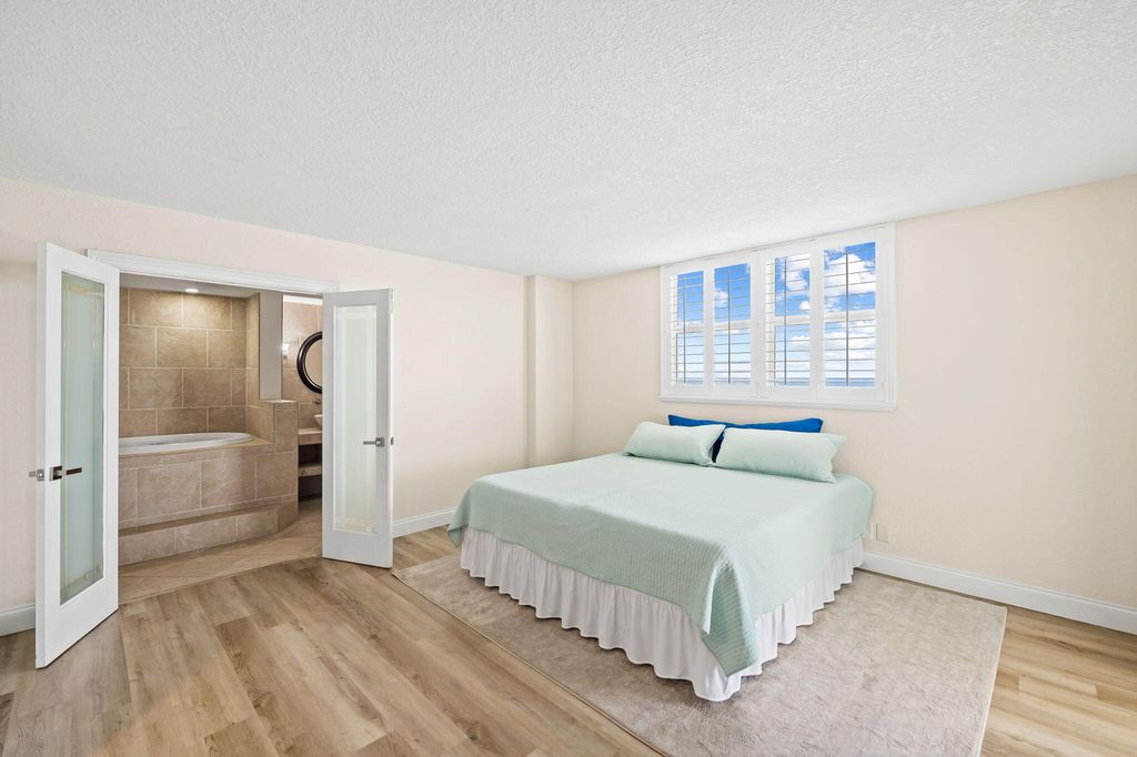 812 Briny Avenue #10A, photo 9