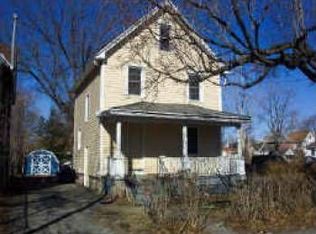 35 Greenleaf St, Rochester, NY 14609