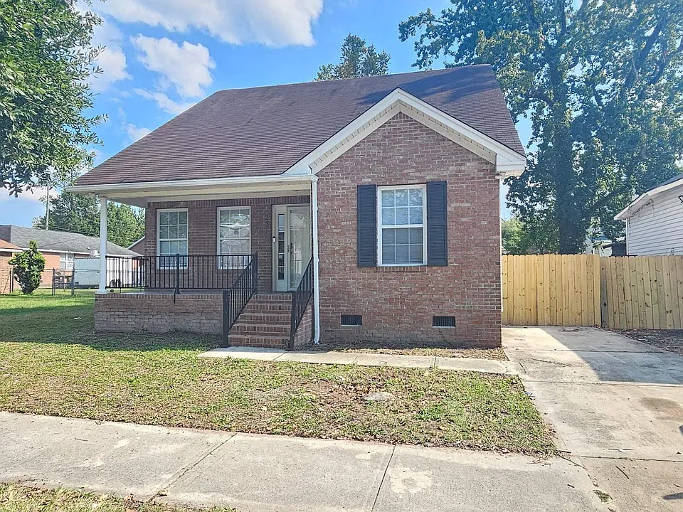 2318 Read St