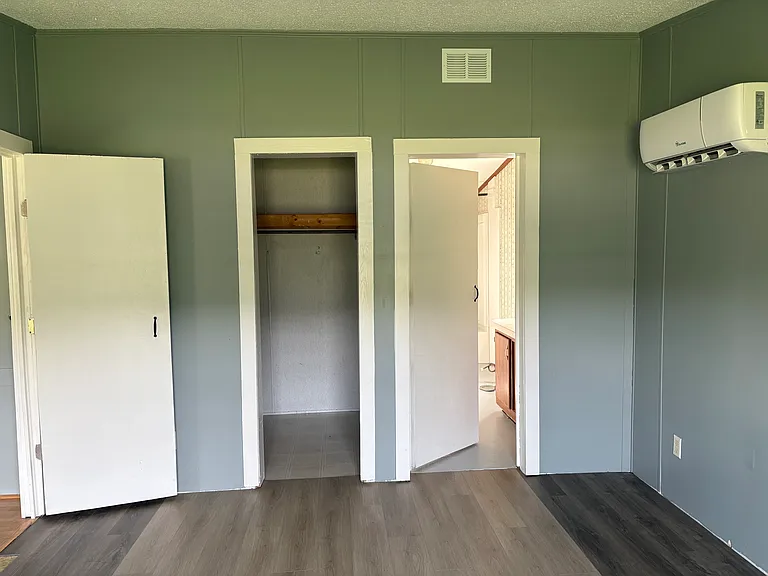 47 Fairfield Dr W — Photo 7