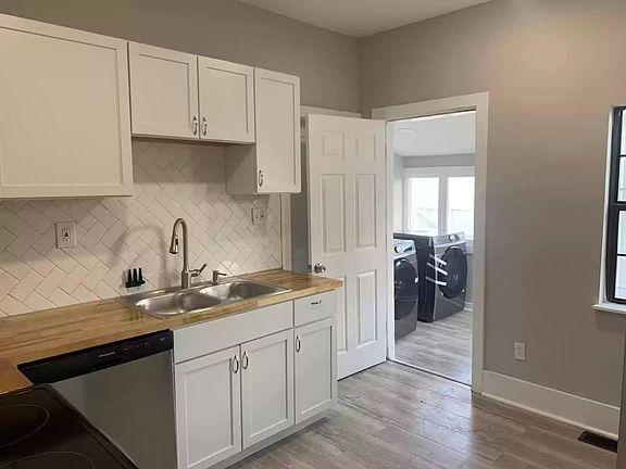 5th image of 554 Stanley Ave #554