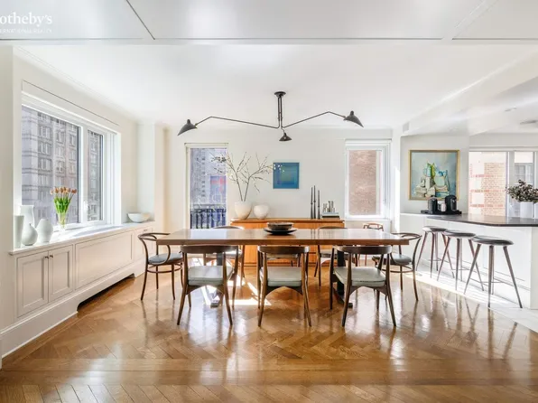 530 Park Avenue 5A image 2 of 25