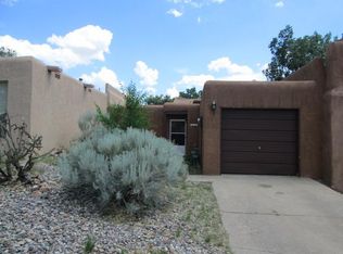 2035 Placita De Vida, Santa Fe, NM 87505