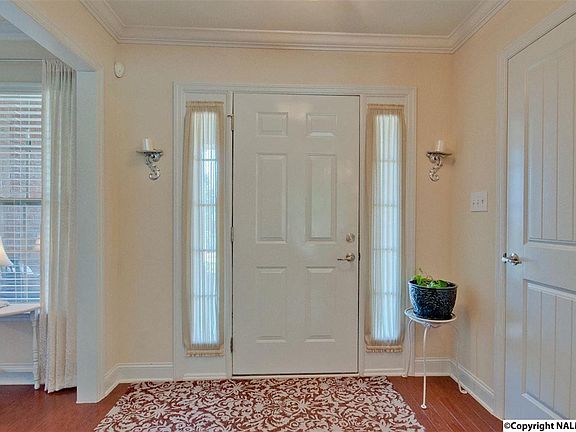 4th image of 6819 Breyerton Way SE