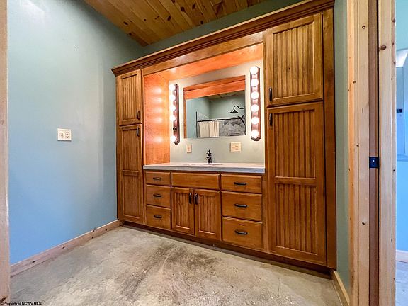 27th image of this home