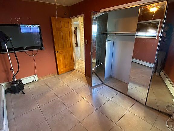 5th image of 18 Pilgrim Ln