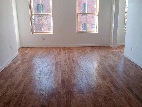 2nd image of 46 Farrington St