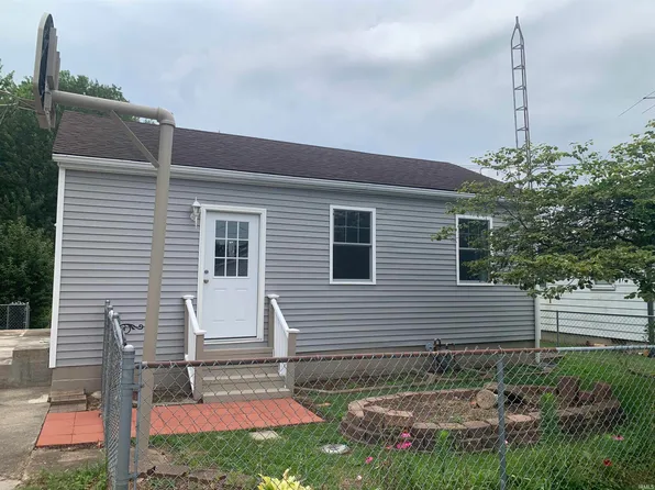 1422 Royal St, Jasper, IN 47546