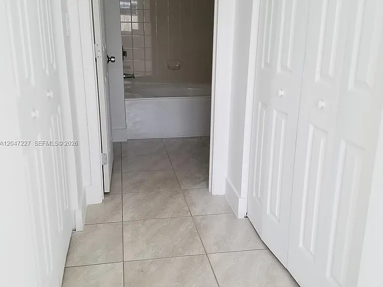 10926 SW 236th Ter #10926 — Photo 10