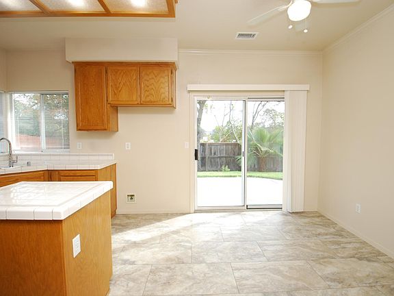 4th image of 179 Berry Creek Dr