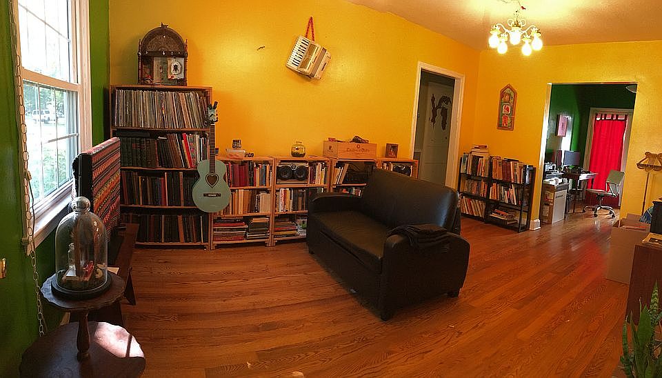 South wall of living room