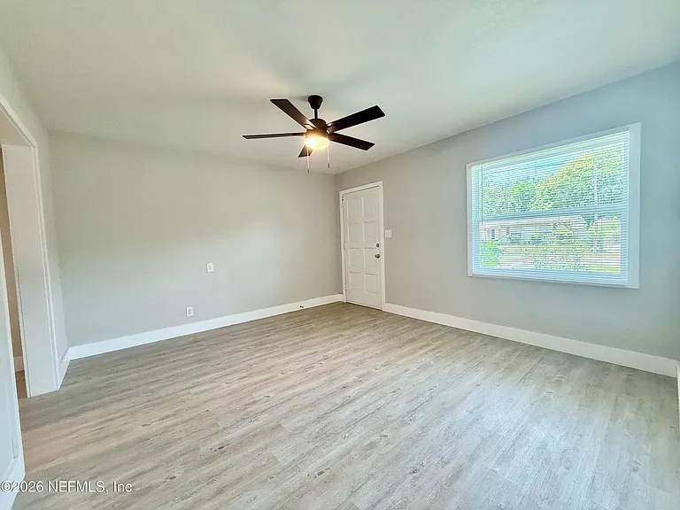 5141 Corsair Ave — Photo 6